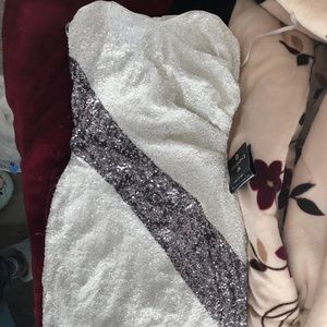 SEQUINED PARTY DRESS